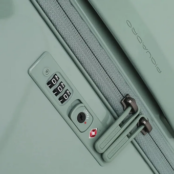  Чемодан Piquadro PQ Light BV4427PQL/VE, 46х69х27 см, зеленый 