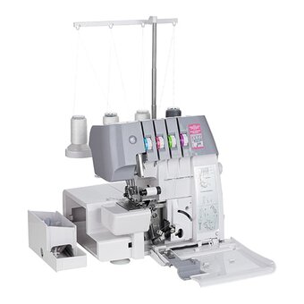  Машина-оверлок CHAYKA New Wawe 770 