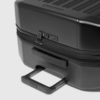  Чемодан Piquadro PQ Light BV6394PQL/NO 51х75х31 см, 4.26кг, черный 