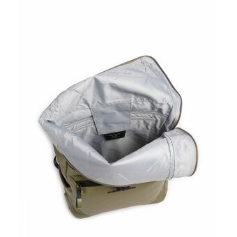  Рюкзак Piquadro Corner 2.0 CA6291C2OW/VE3 фисташковый полиуретан 