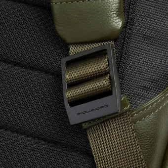  Рюкзак Piquadro Russel CA6765W137/VE2 хаки натуральная кожа 