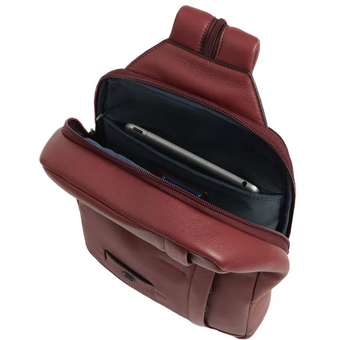  Рюкзак слинг Piquadro Russel CA6764W137/CU красное дерево натуральная кожа 