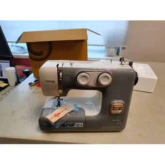  УЦ Швейная машина Comfort 1090 (плохая упаковка, трещина на корпусе) 