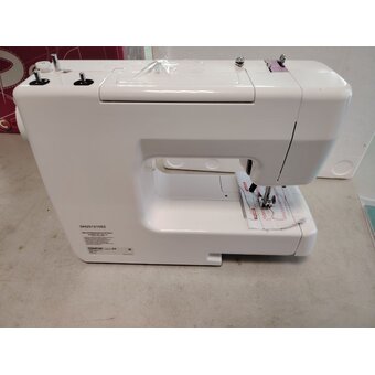  УЦ Швейная машина Comfort 24 белый (плохая упаковка, пересборка) 