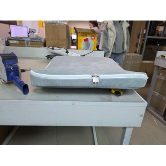  УЦ Кресло Бюрократ Triest Fabric-LT28 серо-голубой Light-28 крестов. металл (плохая упаковка, загрязнения на спинке, следы установки на газ.лифте) 