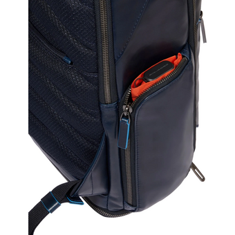  Рюкзак Piquadro Blue Square CA6592B2BM/BLU2 темно-синий натуральная кожа 