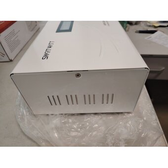  УЦ Стабилизатор напряжения SMARTWATT AVR Slim 1500RW (плохая упаковка, компонентный ремонт) 