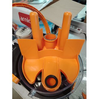  УЦ Пылесос Arnica Bora 3000 ET11020 оранжевый (плохая упаковка, малые потертости и скол на пластике крышки резервуара, вылита часть флакона) 