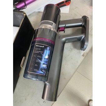  УЦ Пылесос Weissgauff V12 BLDC 400 Magenta Turbo (плохая упаковка, б/у, нет документации, замена АКБ) 