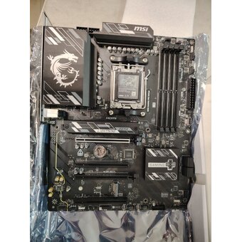  УЦ Материнская плата MSI B850 Gaming Pro Wifi6E (плохая упаковка, замена М2 слота) 