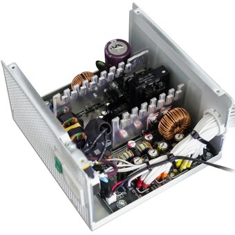  Блок питания Deepcool Gamerstorm PF550X WH (ATX 2.52, 550W, PWM 120mm fan, Active PFC+DC to DC, 80+ Bronze, белый) RET 