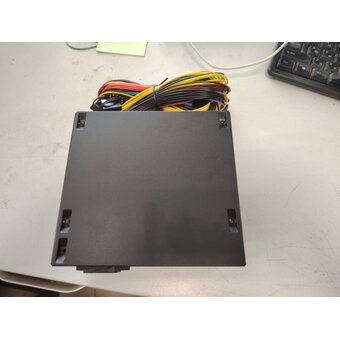  УЦ Блок питания Exegate 700PPE (EX260645RUS) ATX, black, APFC, 12cm, 24p+(4+4)p, PCI-E, 5xSATA, 3xIDE, FDD (малые царапины на корпусе) 