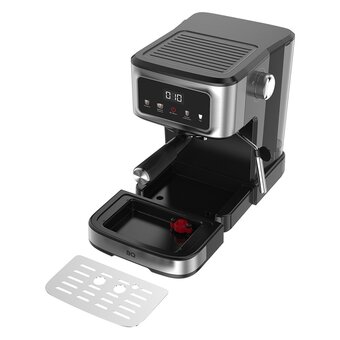  Кофеварка BQ ECM1077M Steel-black 