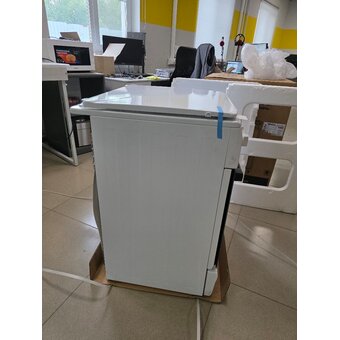  УЦ Кухонная плита RENOVA SG6E-ICTFDW-TR (плохая упаковка, малые царапины на ручке, непрокрас на стекле) 
