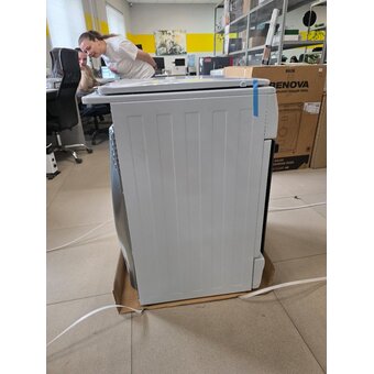  УЦ Кухонная плита RENOVA SG6G-CDW-TR (плохая упаковка, небольшие царапины и малый скол краски на корпусе) 