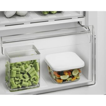  Встраиваемый холодильник ELECTROLUX ENS3SE18S 