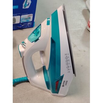  УЦ Утюг VITEK VT-8347 керам (плохая упаковка, потертости и трещина на корпусе) 