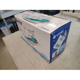  УЦ Утюг VITEK VT-8347 керам (плохая упаковка, потертости и трещина на корпусе) 