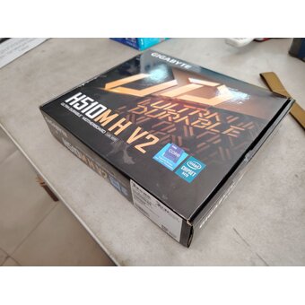  УЦ MB s1200 Gigabyte H510M H V2, Intel H470, 2xDDR4-3200 МГц, 1xPCI-Ex16 Micro-ATX (плохая упаковка, только мат.плата и заглушка, перепрошивка BIOS) 