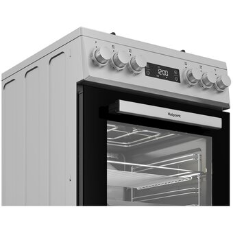  Кухонная плита Hotpoint HSG5F1HX серебристый 