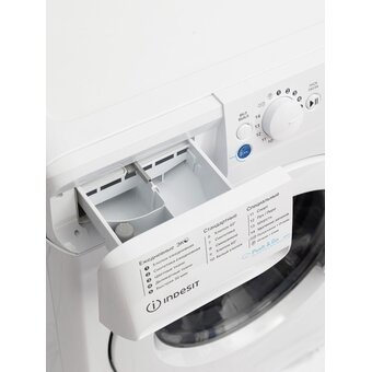  Стиральная машина Indesit BWSE 8129X WWV белый 