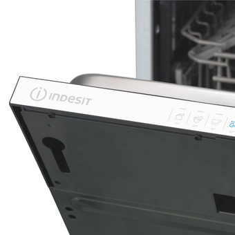  Встраиваемая посудомоечная машина Indesit DIS 1C29 