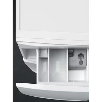  Стиральная машина AEG LFR6D844E 