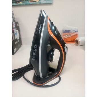  УЦ Утюг Vitek VT-IRN1205 черный (плохая упаковка, потертость на корпусе, царапины на подошве) 