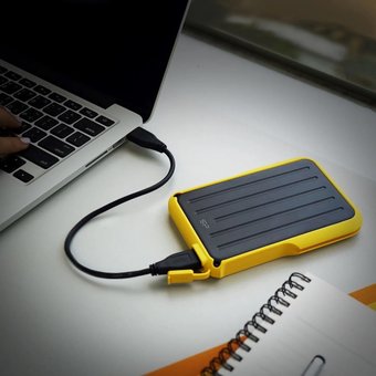 Внешний HDD Silicon Power Armor A66 (SP020TBPHD66SS3Y) 2TB, 2.5", USB 3.2, Желтый 