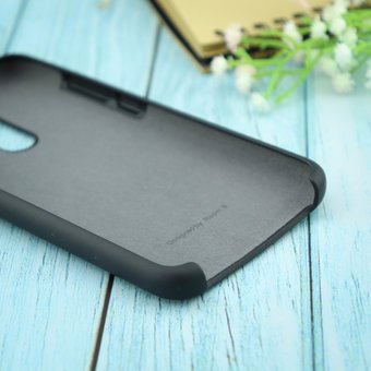  Чехол Silicone case для Xiaomi Redmi 8 чёрный(18) 