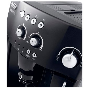  Кофемашина Delonghi Magnifica ESAM4000 черный 