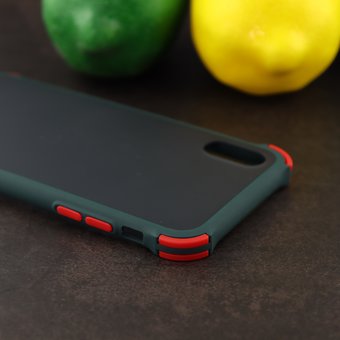 Чехол ARMOUR для iPhone X/XS черно-зелёный 