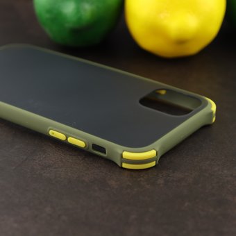  Чехол ARMOUR для iPhone 11 зелёный 
