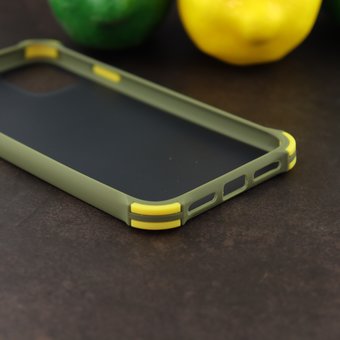  Чехол ARMOUR для iPhone 11 зелёный 