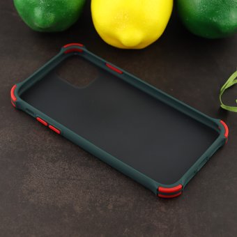  Чехол ARMOUR для iPhone 11 черно-зелёный 