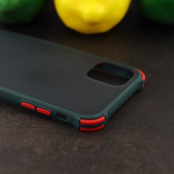  Чехол ARMOUR для iPhone 11 черно-зелёный 