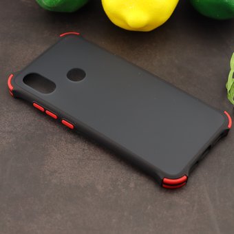  Чехол ARMOUR для Xiaomi Mi 8 черный 