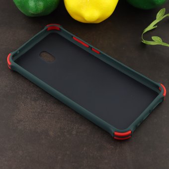  Чехол ARMOUR для Xiaomi Redmi 8A черно-зелёный 