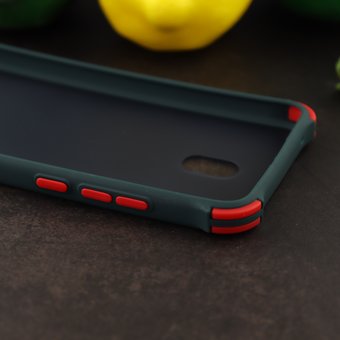  Чехол ARMOUR для Xiaomi Redmi 8A черно-зелёный 