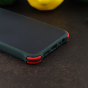  Чехол ARMOUR для Xiaomi Redmi 8A черно-зелёный 