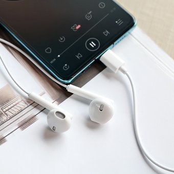  УЦ Наушники HOCO M65 Special sound Type-C wire control earphones with mic, white (ПУ) 
