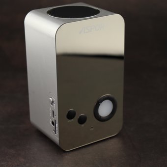  Портативная колонка Aspor A658 серебро 