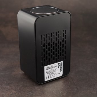  Портативная колонка Aspor A658 черный 
