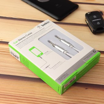  УЦ AUX Belkin 1000mm (белый) (ПУ) 
