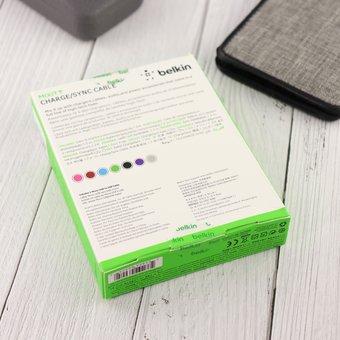  УЦ Дата-кабель Belkin Micro 1,2m в коробке (чёрный) (ПУ) 