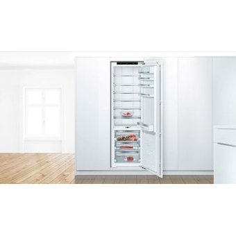  Встраиваемый холодильник Bosch KIF81PFE0 
