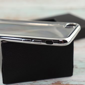  Силиконовая накладка iPhone 7 с Серебристой зеркальной рамкой 