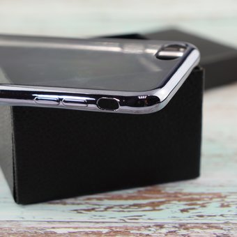  Силиконовая накладка iPhone 7 с Чёрной зеркальной рамкой 
