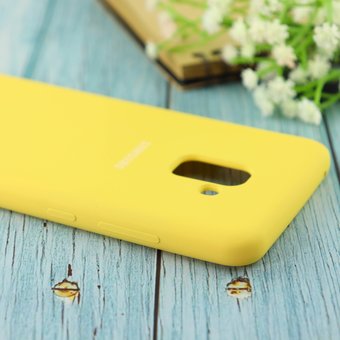  Чехол Silicone case для Samsung A8 plus (2018) жёлтый 