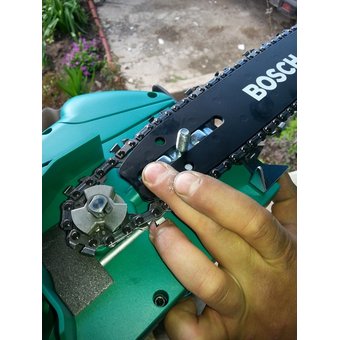  Электропила Bosch AKE 30 S 